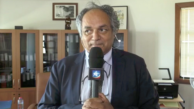 Vêlayoudom Marimoutou, recteur de l’Académie de La Réunion