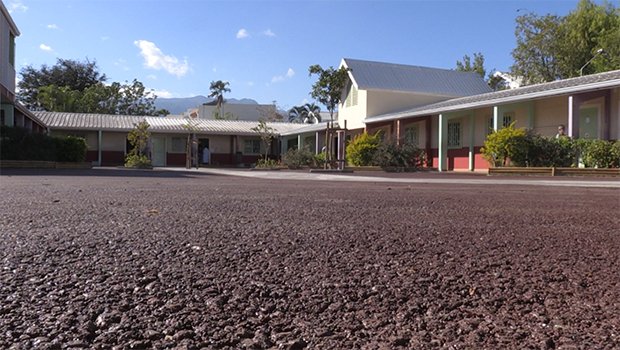 Ecole - Cours d’école - Le Port 