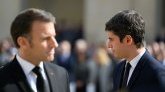 La popularité d'Emmanuel Macron et de Gabriel Attal en déclin, indique un sondage