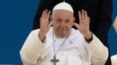 Le pape François recommande aux homosexuels souhaitant devenir prêtres de consulter un "psychologue" 
