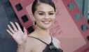 Selena Gomez confie ne pas pouvoir "porter des enfants" 